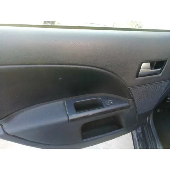 FORD MONDEO BERLINA (GE) '2005 AMBIENTE (06.2003->) (D) AZUL