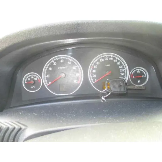 OPEL VECTRA C BERLINA '2004 COMFORT PLATA