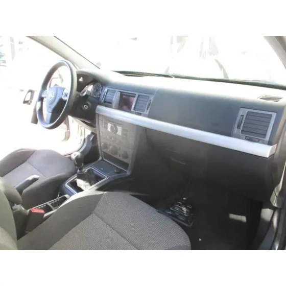 OPEL VECTRA C BERLINA '2004 COMFORT PLATA