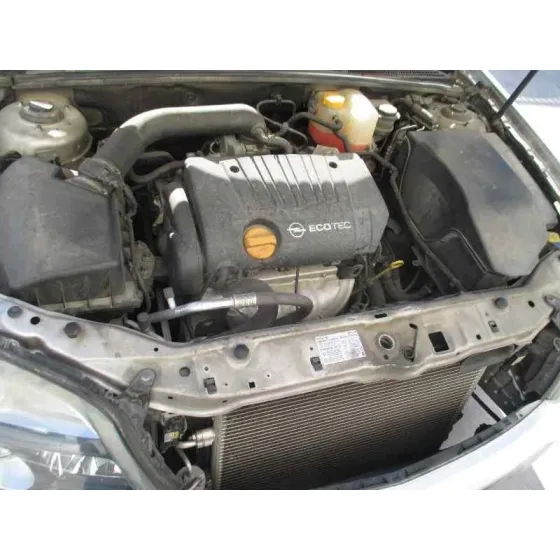 OPEL VECTRA C BERLINA '2004 COMFORT PLATA