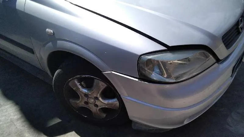 OPEL ASTRA G BERLINA OPEL ASTRA G BERLINA '2002 CLUB PLATA 2000