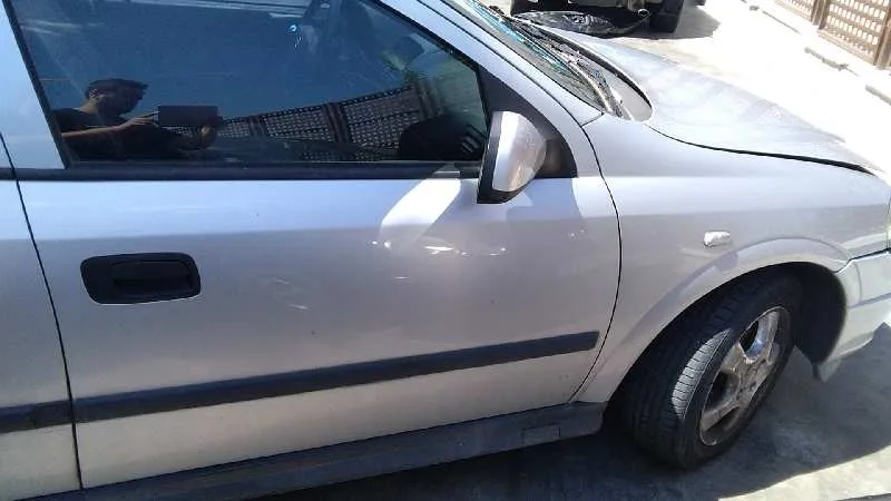 OPEL ASTRA G BERLINA OPEL ASTRA G BERLINA '2002 CLUB PLATA 2000