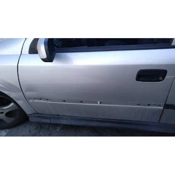 OPEL ASTRA G BERLINA '2002 CLUB PLATA