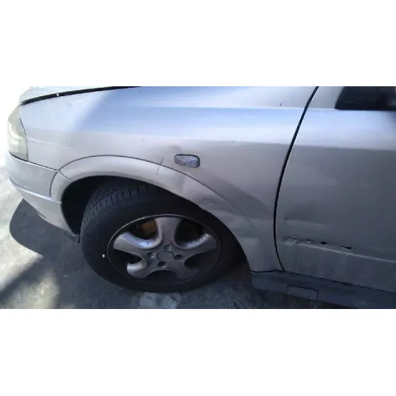 OPEL ASTRA G BERLINA '2002 CLUB PLATA