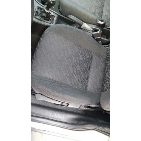 OPEL ASTRA G BERLINA '2002 CLUB PLATA