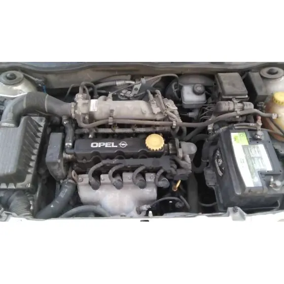 OPEL ASTRA G BERLINA '2002 CLUB PLATA
