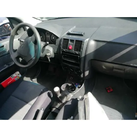 HYUNDAI GETZ (TB) '2007 1.1 12V CAT NEGRO