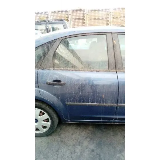 FORD FOCUS BERLINA (CAP) '2006 AMBIENTE (D) AZUL