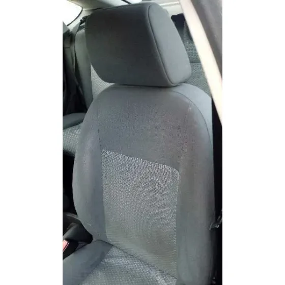 FORD FOCUS BERLINA (CAP) '2006 AMBIENTE (D) AZUL
