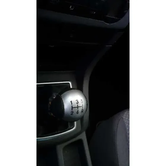 FORD FOCUS BERLINA (CAP) '2006 AMBIENTE (D) AZUL