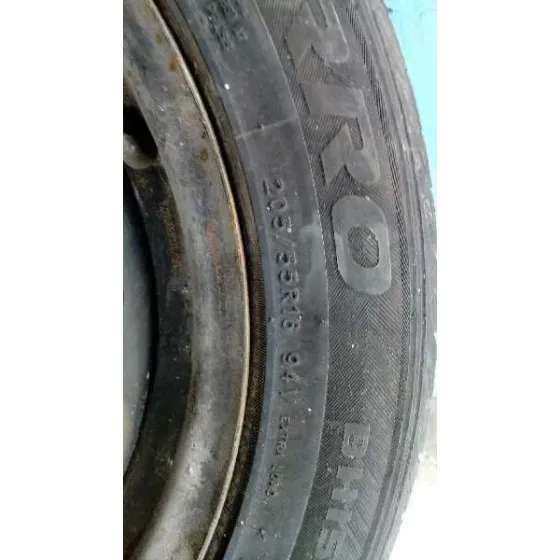 FORD FOCUS BERLINA (CAP) '2006 AMBIENTE (D) AZUL