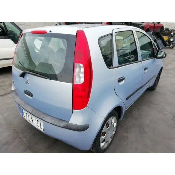 MITSUBISHI COLT BERLINA 5 (Z30A) '2005 1.1 INFORM (D) AZUL