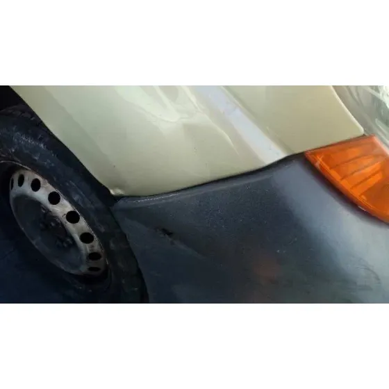 RENAULT TRAFIC COMBI (AB 4.01) '2005 6 - PLAZAS (L2H1) ACRISTALADO PARCIAL 2,9T COMBI LARGO ORO
