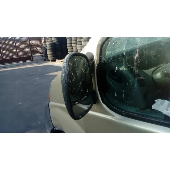RENAULT TRAFIC COMBI (AB 4.01) '2005 6 - PLAZAS (L2H1) ACRISTALADO PARCIAL 2,9T COMBI LARGO ORO
