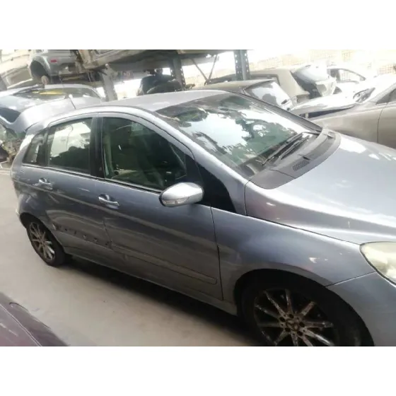 MERCEDES CLASE B (W245) '2006 2.0 CDI CAT GRIS