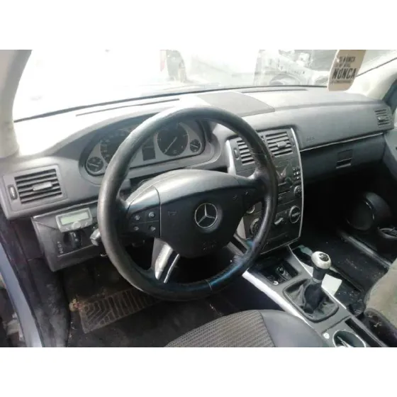 MERCEDES CLASE B (W245) '2006 2.0 CDI CAT GRIS