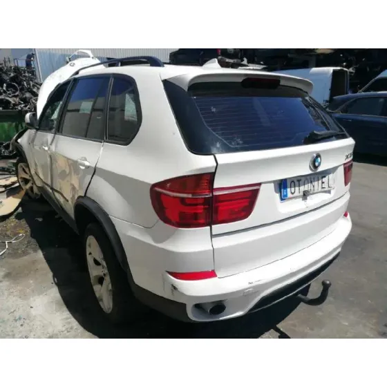 BMW X5 (E70) '2011 XDRIVE30D BLANCO N57D30A AUTO 4X4
