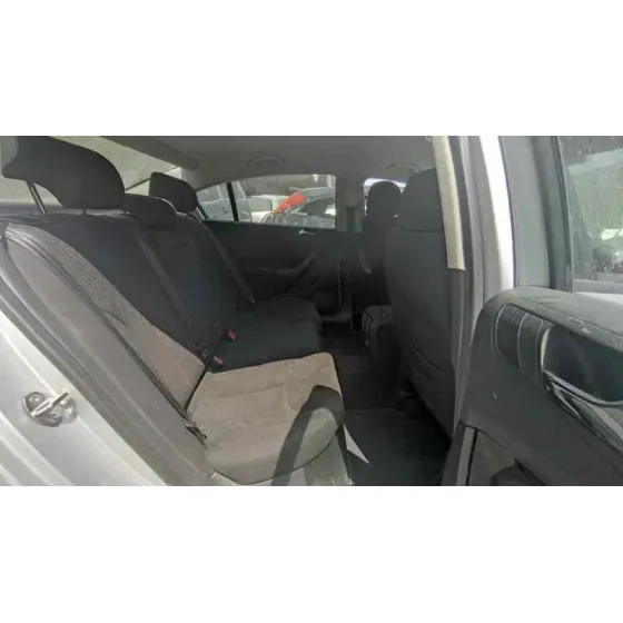 VOLKSWAGEN PASSAT BERLINA (3C2) '2005 ADVANCE PLATA
