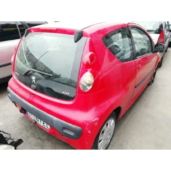 PEUGEOT 107 '2006 URBAN ROJO
