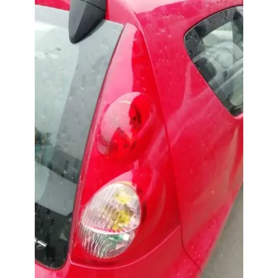 PEUGEOT 107 '2006 URBAN ROJO