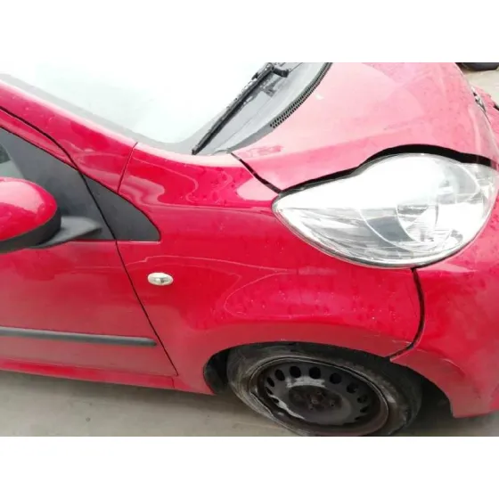 PEUGEOT 107 '2006 URBAN ROJO