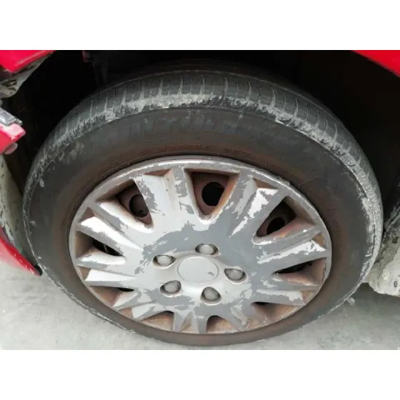PEUGEOT 107 '2006 URBAN ROJO