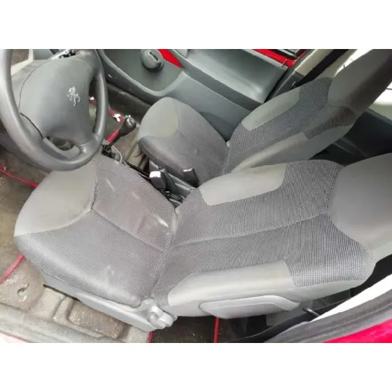 PEUGEOT 107 '2006 URBAN ROJO