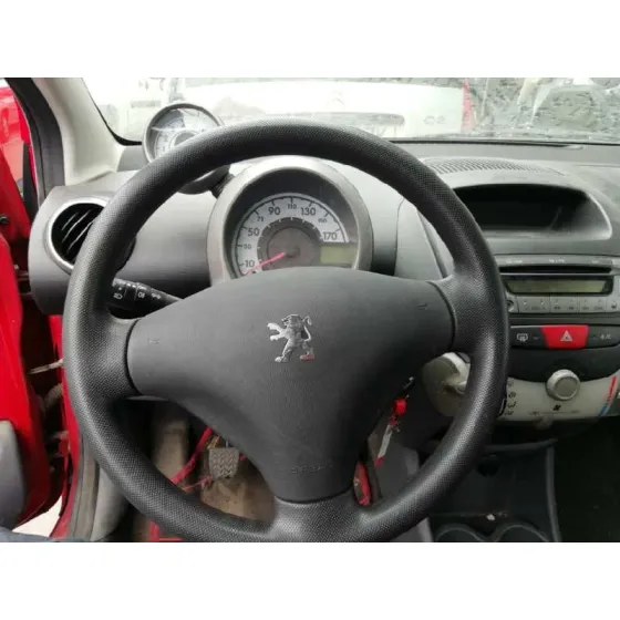 PEUGEOT 107 '2006 URBAN ROJO