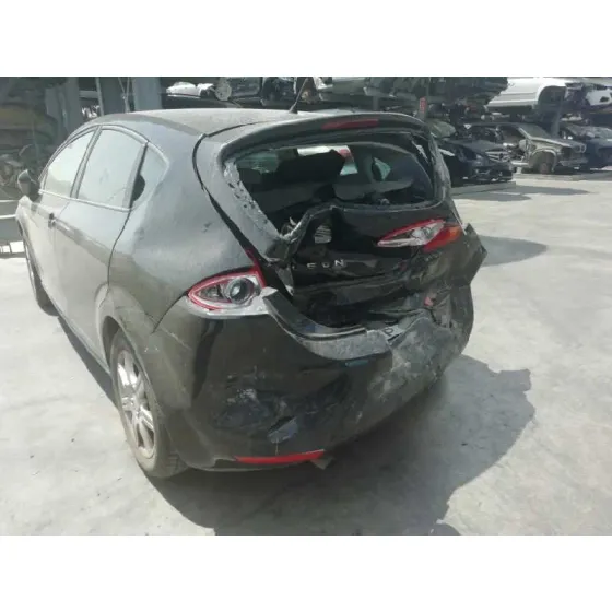SEAT LEON (1P1) '2006 STYLANCE / STYLE NEGRO
