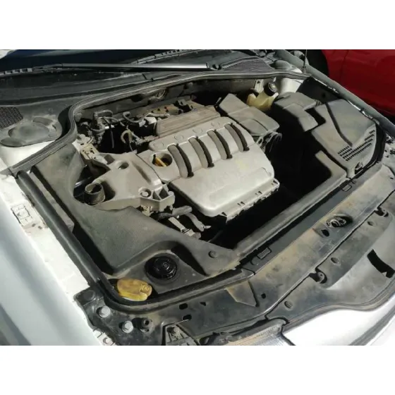 RENAULT LAGUNA II (BG0) '2002 AUTHENTIQUE BLANCO