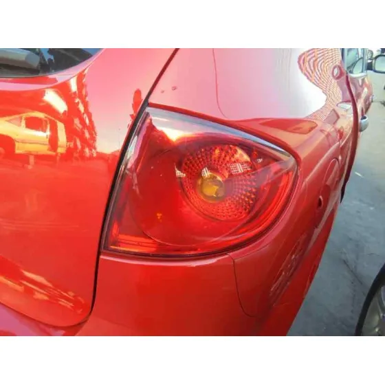 SEAT ALTEA (5P1) '2005 1.9 TDI ROJO
