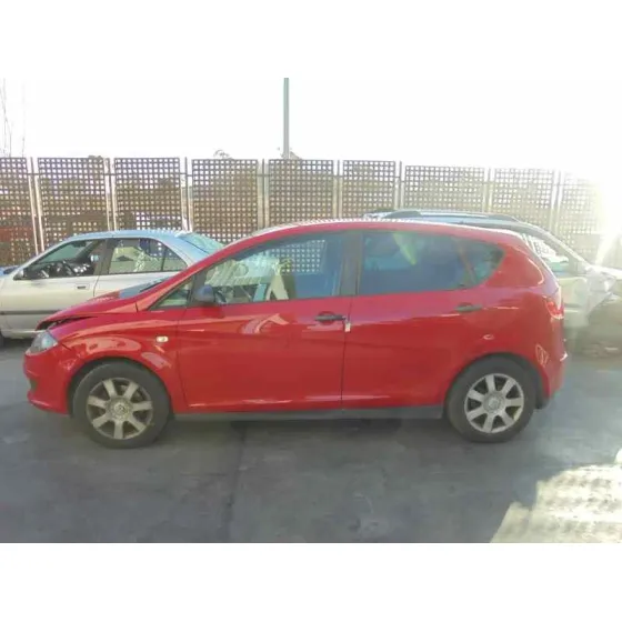 SEAT ALTEA (5P1) '2005 1.9 TDI ROJO