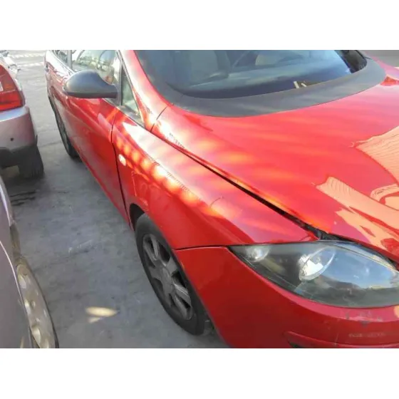 SEAT ALTEA (5P1) '2005 1.9 TDI ROJO