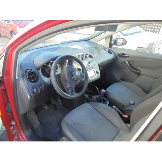 SEAT ALTEA (5P1) '2005 1.9 TDI ROJO