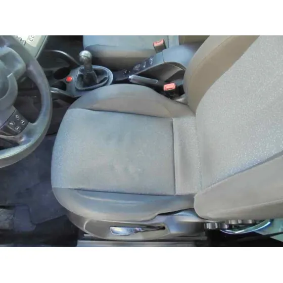 SEAT ALTEA (5P1) '2005 1.9 TDI ROJO