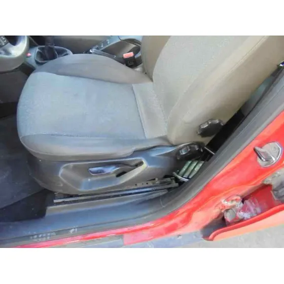 SEAT ALTEA (5P1) '2005 1.9 TDI ROJO