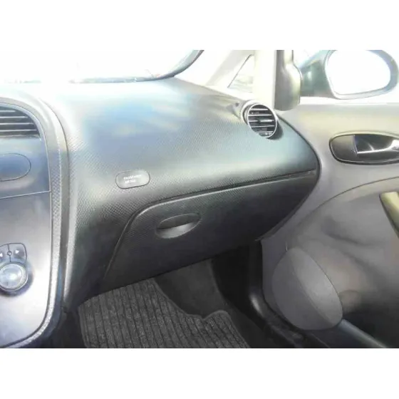 SEAT ALTEA (5P1) '2005 1.9 TDI ROJO