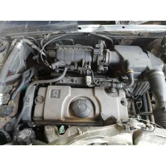 PEUGEOT 106 (S2) '2001 SPORT PACK AZUL