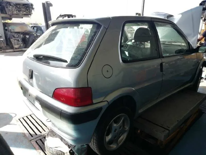 PEUGEOT 106 (S2) '2001 SPORT PACK AZUL