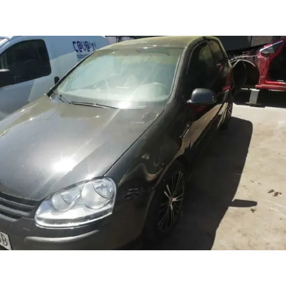 VOLKSWAGEN GOLF V BERLINA (1K1) '2004 2.0 TDI NEGRO