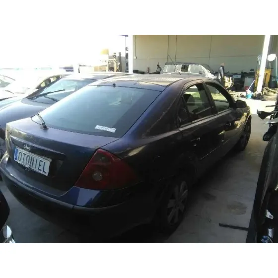 FORD MONDEO BERLINA (GE) '2003 AMBIENTE AZUL