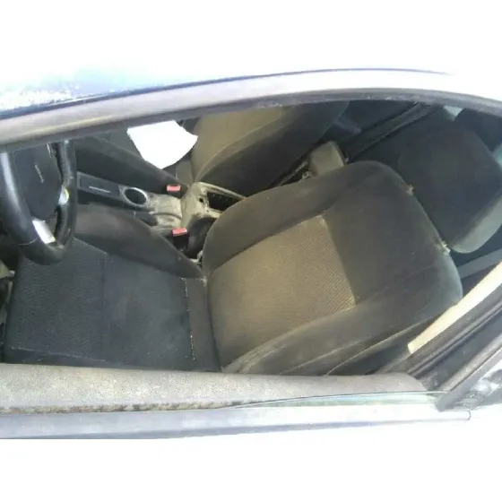 FORD MONDEO BERLINA (GE) '2003 AMBIENTE AZUL