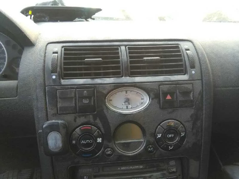 FORD MONDEO BERLINA (GE) '2003 AMBIENTE AZUL
