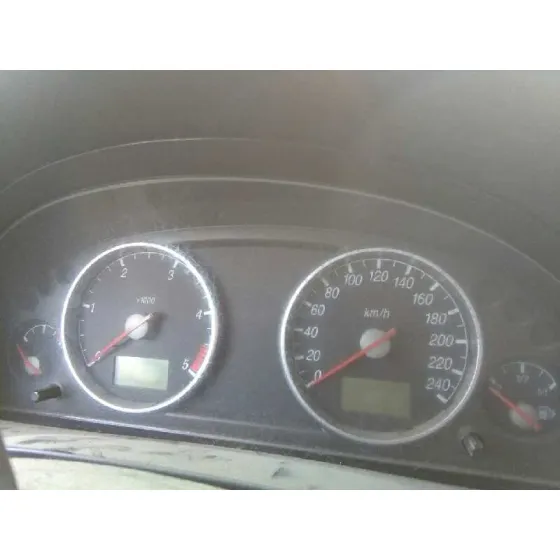 FORD MONDEO BERLINA (GE) '2003 AMBIENTE AZUL