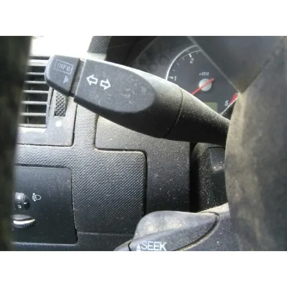 FORD MONDEO BERLINA (GE) '2003 AMBIENTE AZUL