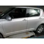 SUZUKI SWIFT BERLINA (MZ) SUZUKI SWIFT BERLINA (MZ) '2006 GL (5-PTAS.) PLATA 2005