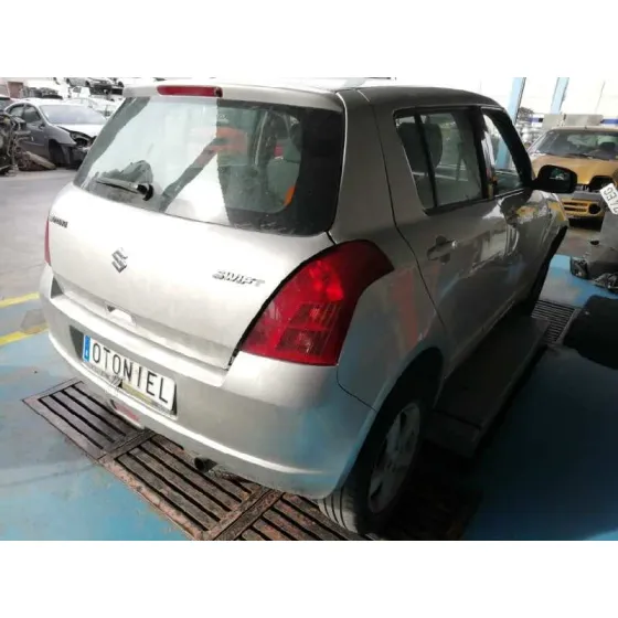 SUZUKI SWIFT BERLINA (MZ) '2006 GL (5-PTAS.) PLATA