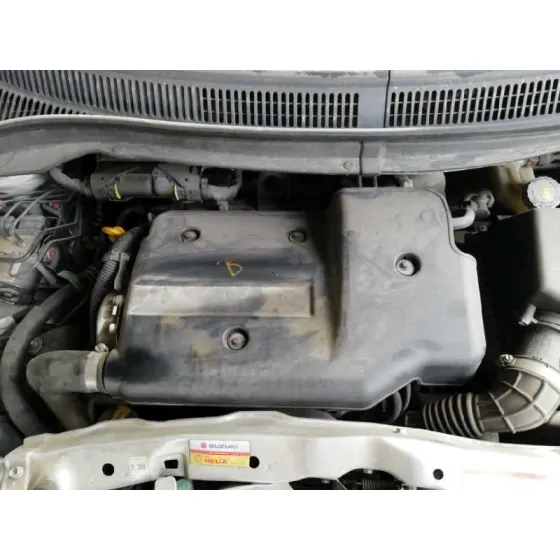 SUZUKI SWIFT BERLINA (MZ) '2006 GL (5-PTAS.) PLATA
