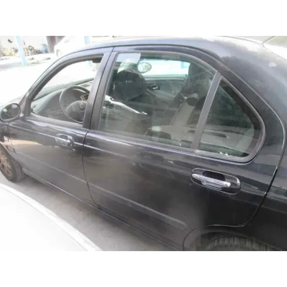 MG ROVER SERIE 45 (RT) '2002 2.0 IDT CAT AZUL