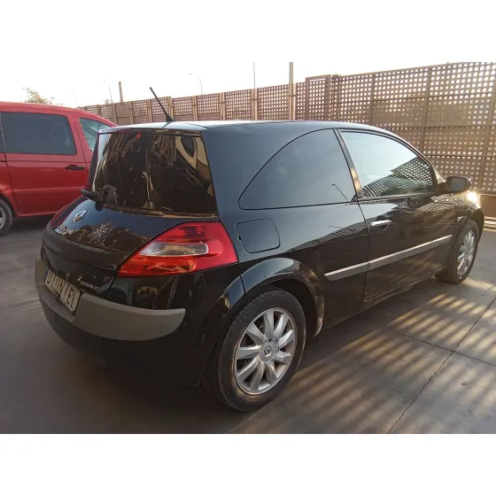 Renault MEGANE II (BM0/1_, CM0/1_) 2005